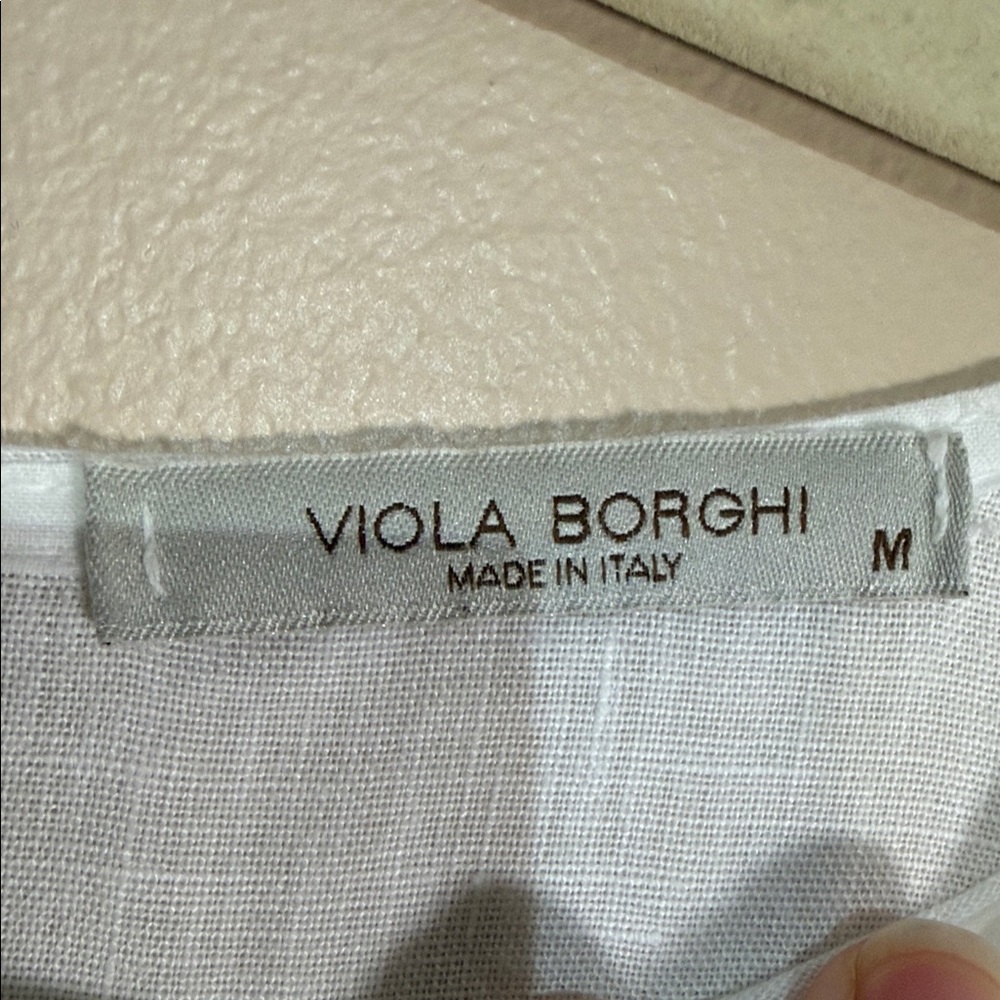Viola White Linen-Blend Tunic Top - Picture 3 of 5